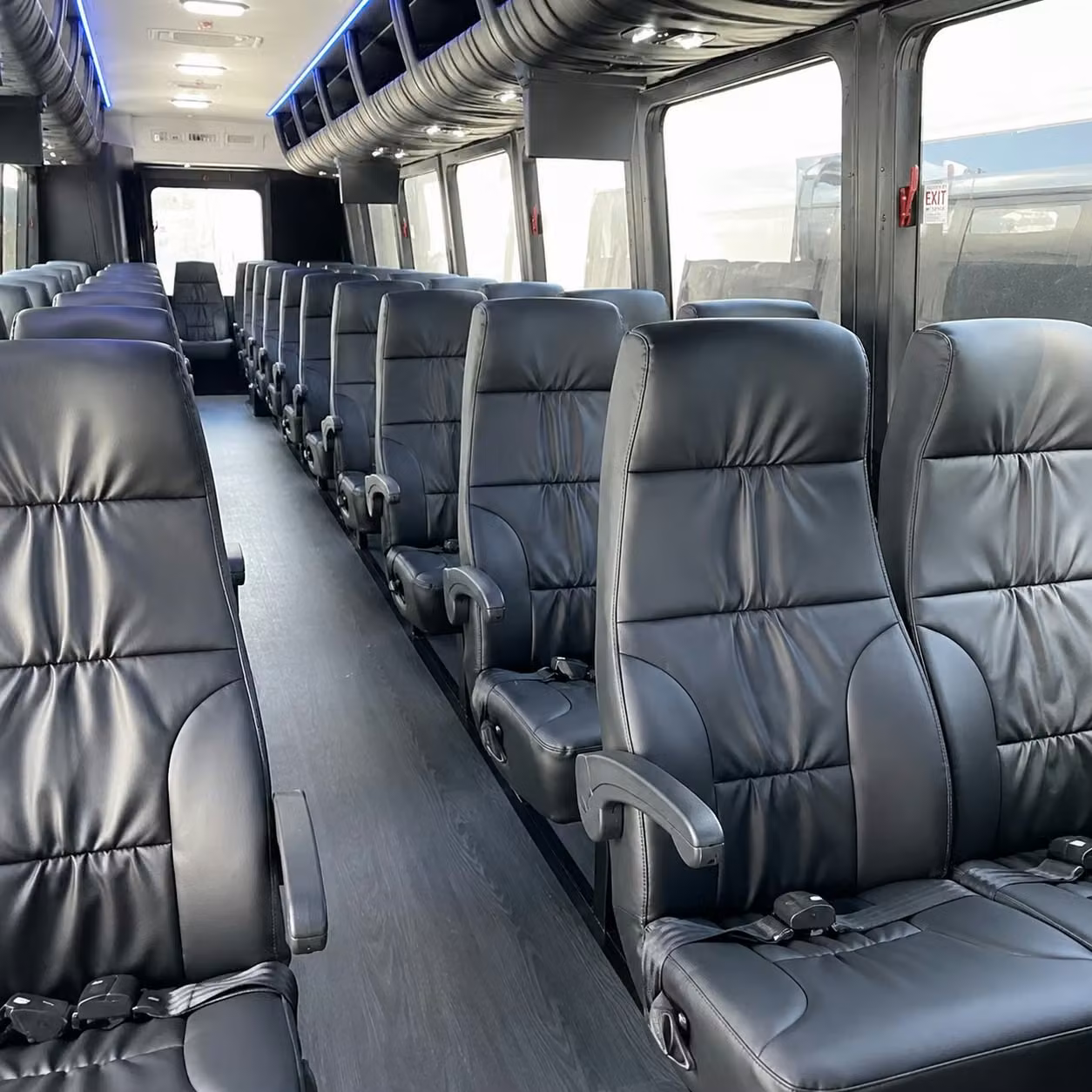 virginia beach 25 passenger minibus rental